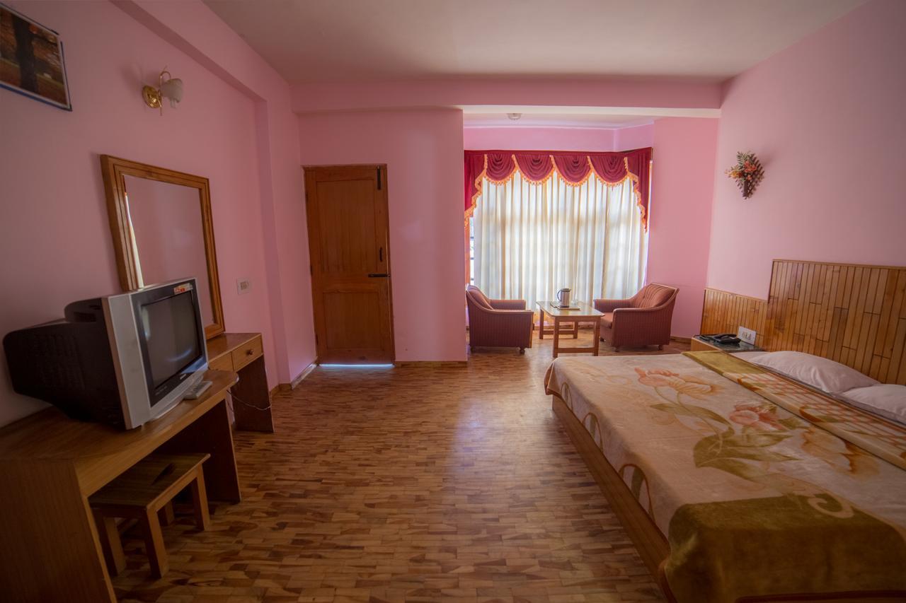Hotel Satkar Residency - Riverside Old Manali Dış mekan fotoğraf