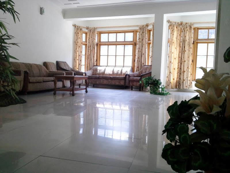 Hotel Satkar Residency - Riverside Old Manali Dış mekan fotoğraf